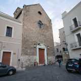 Per visitare il tempio, percorriamo via Ruggiero II Normanno...